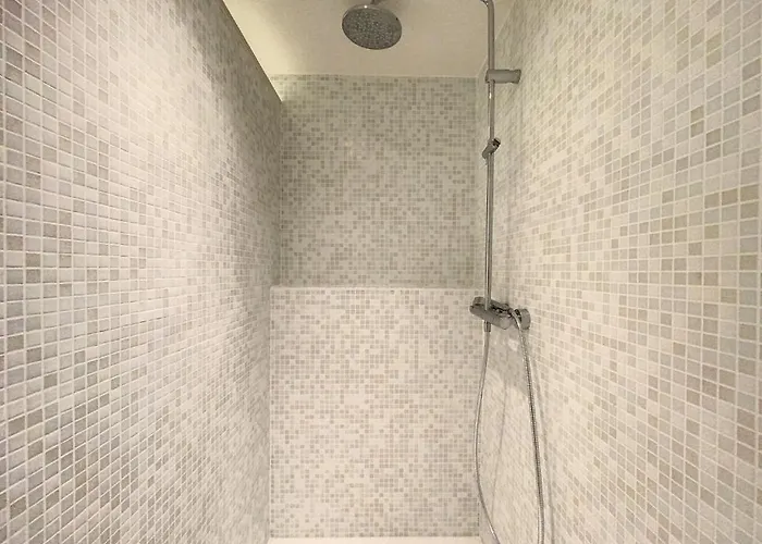 'thibault' Te - Bad Apartment Oostduinkerke